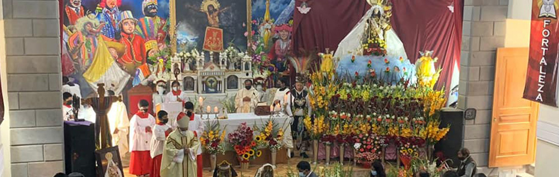 37 AÑOS DE LA CORONACIÓN PONTIFICIA DE LA VIRGEN DEL CARMEN DE PAUCARTAMBO