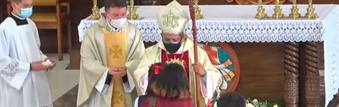 ARZOBISPO DEL CUSCO CELEBRÓ SACRAMENTO DE LA CONFIRMACIÓN EN EL DÍA DE LA SOLEMNIDAD A SAN MARTÍN DE PORRES