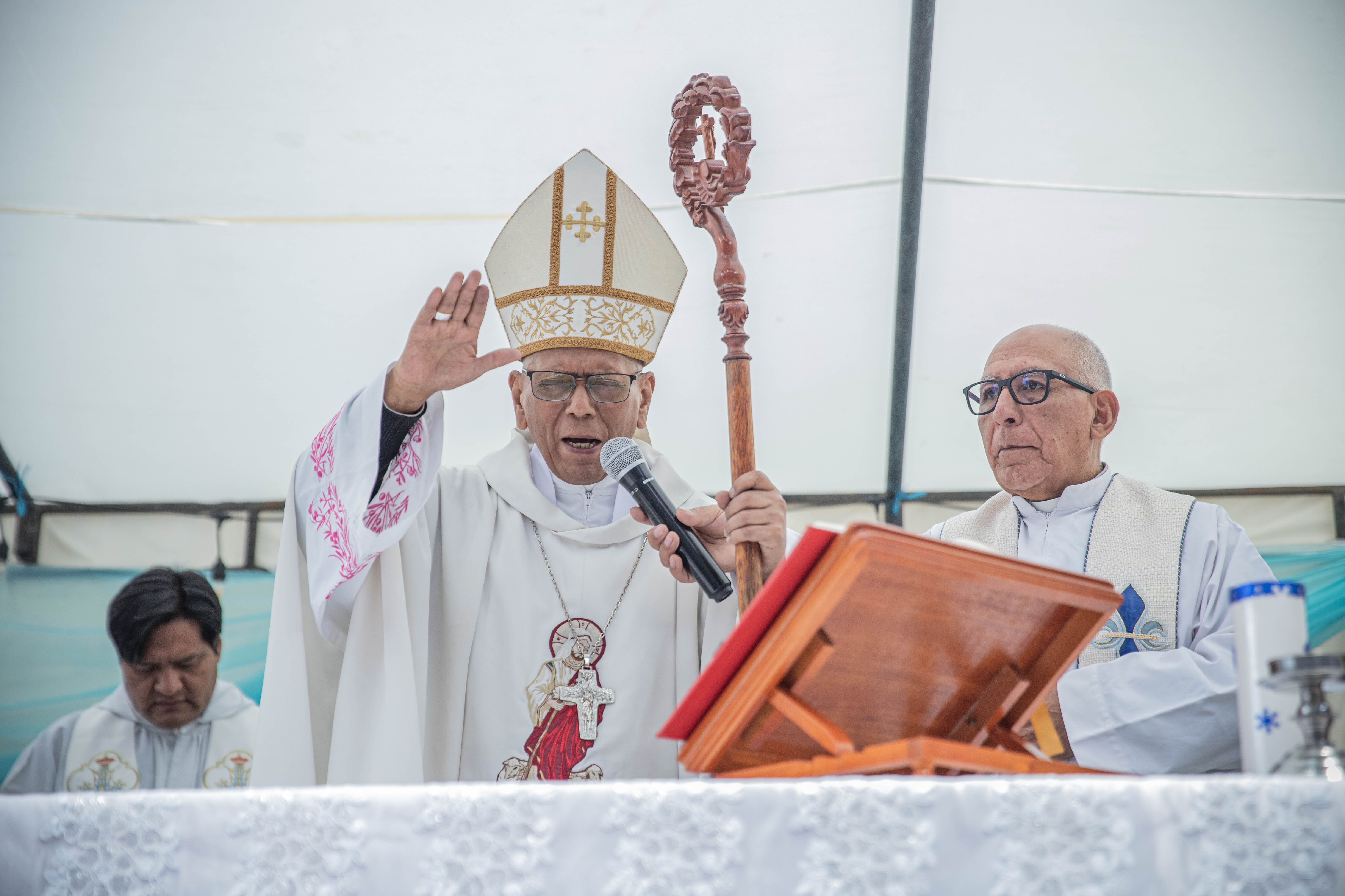 Arzobispo del Cusco preside Santa Misa por el 58° aniversario de la I.E: Nuestra Señora de Fátima