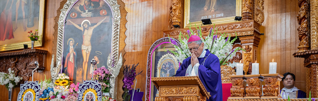 Arzobispo del Cusco preside Solemne Santa Misa en honor al Señor de los Milagros en la Parroquia de Ttio
