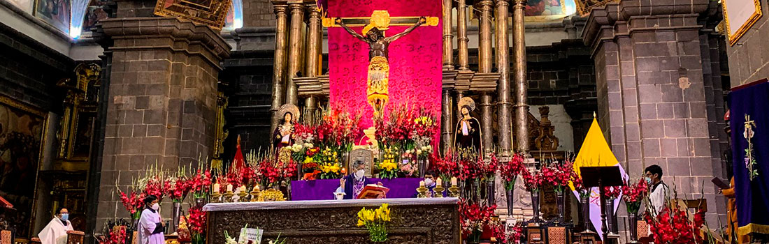 ARZOBISPO DEL CUSCO PRESIDIÓ MISA POR LOS 329 AÑOS DE LA UNSAAC