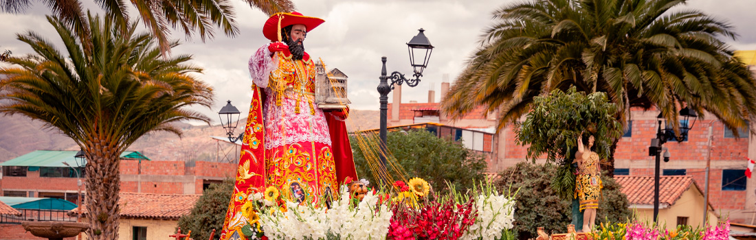 MISA EN HONOR AL PATRÓN DE SAN JERÓNIMO REÚNE A MILES DE FELIGRESES CUSQUEÑOS