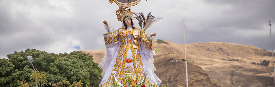 Obispo Auxiliar del Cusco celebra la Santa Misa de Fiesta en honor a la Virgen Asunta de Calca