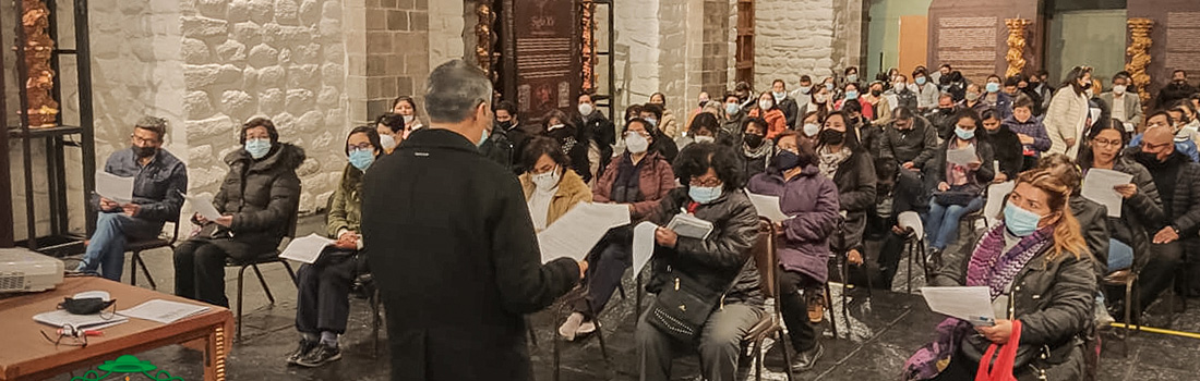 OBISPO AUXILIAR DEL CUSCO SOSTUVO REUNIÓN EN TORNO AL AÑO MISIONERO DEL COMPROMISO SOCIAL