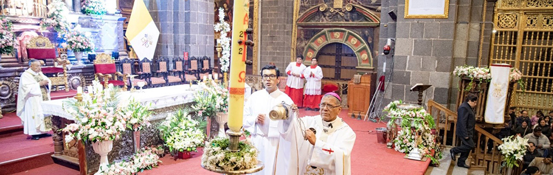 Santa Misa de Domingo de Pascua reúne a centenares de fieles en la Basílica Catedral del Cusco