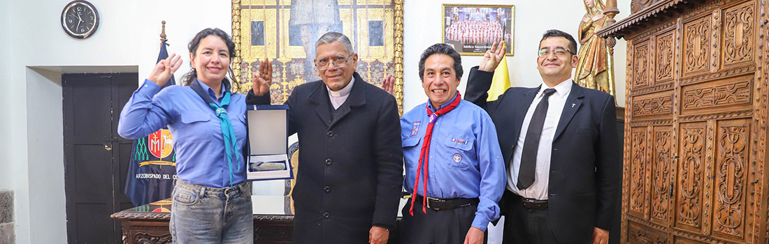 Scouts del Cusco expresan su gratitud al Arzobispo del Cusco